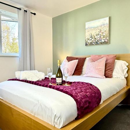 Stylish 3-Bedroom House With Garden & Free Parking'S, Prime Location With Private Garden Kidlington Eksteriør billede