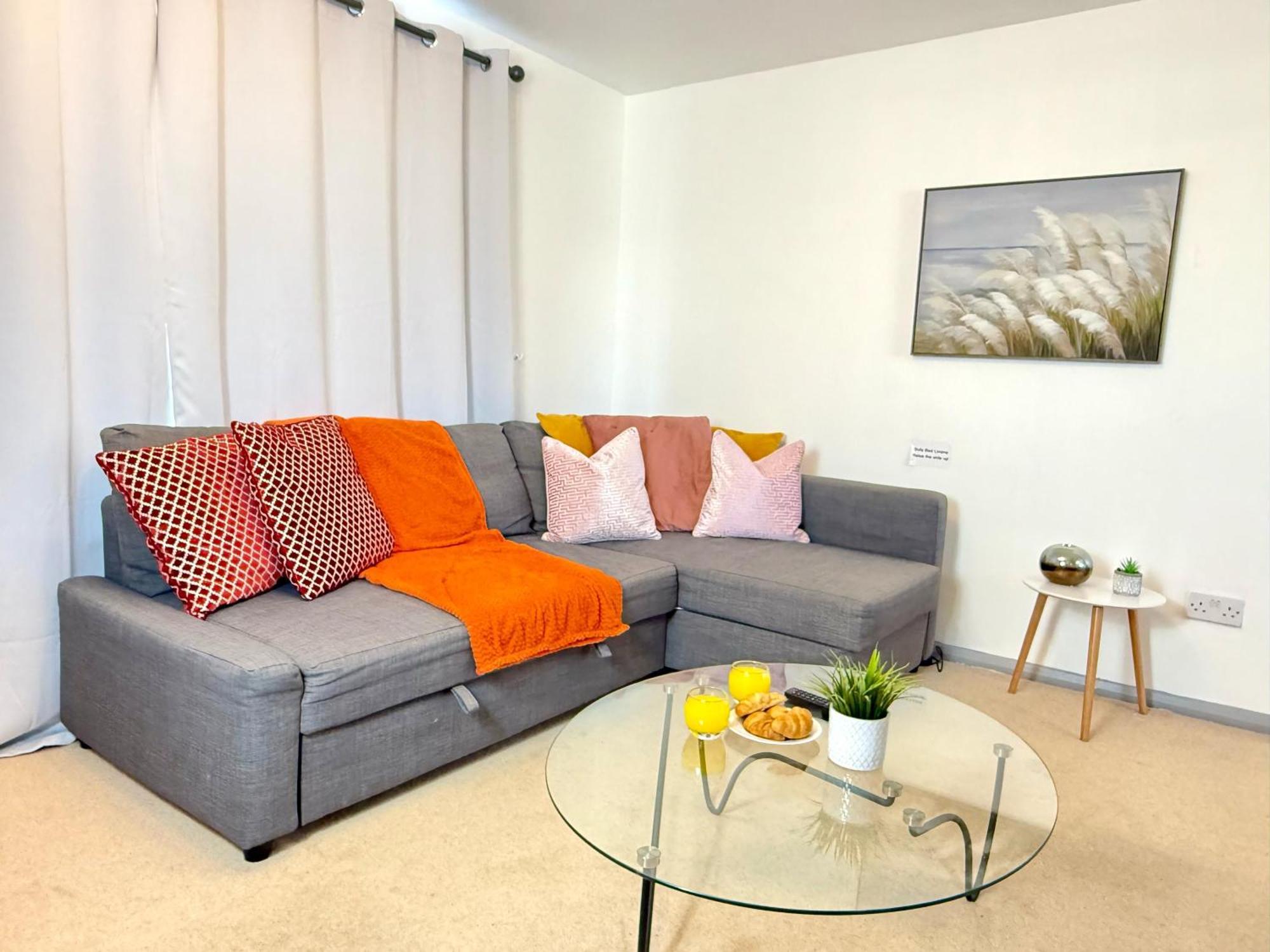 Stylish 3-Bedroom House With Garden & Free Parking'S, Prime Location With Private Garden Kidlington Eksteriør billede